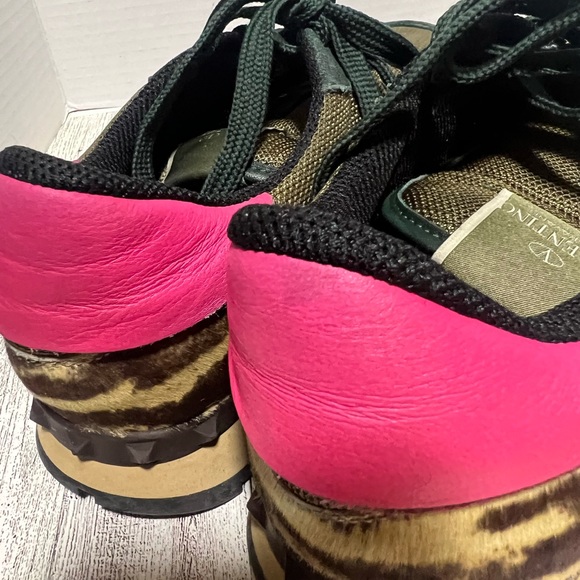 Valentino Rockrunner Olive Green Pink Animal Hair Sneakers Rockstud Low Top 41 - Picture 6 of 16